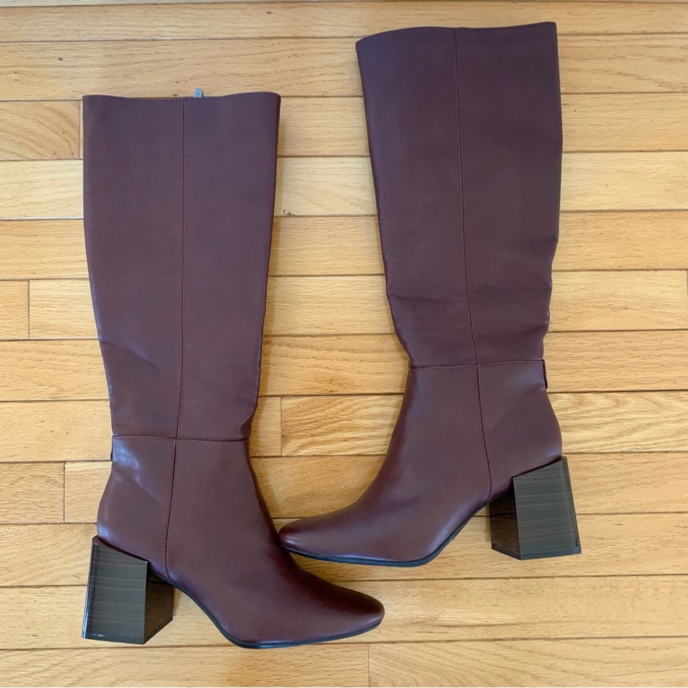 Circus by Sam Edelman Knee High Boot Size 9